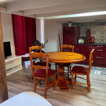 Cosy Appartement In Old City Center Bordeaux Bagian luar foto
