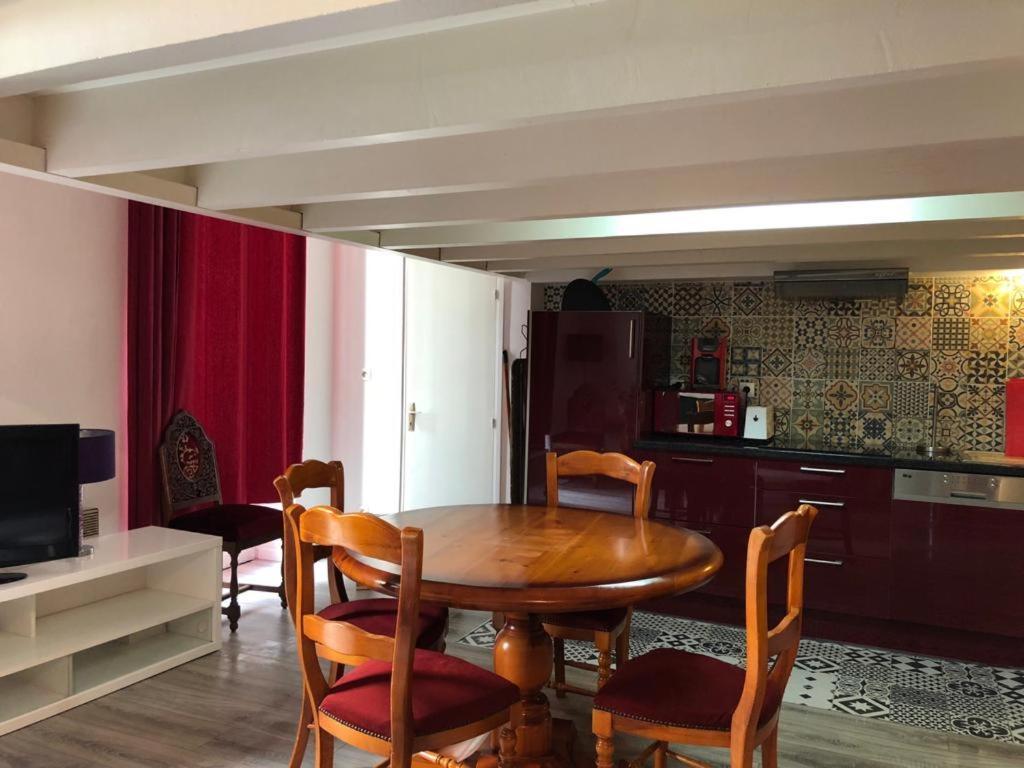 Cosy Appartement In Old City Center Bordeaux Bagian luar foto