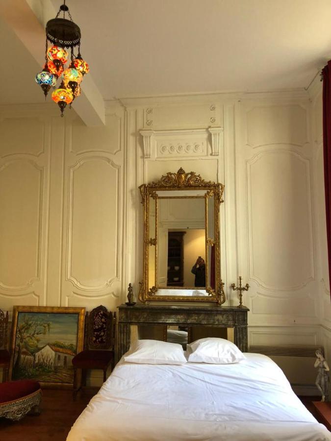 Cosy Appartement In Old City Center Bordeaux Bagian luar foto