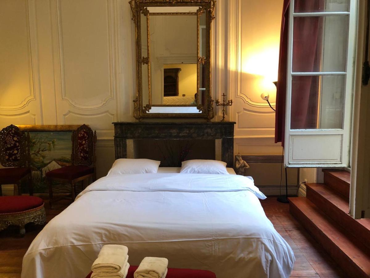 Cosy Appartement In Old City Center Bordeaux Bagian luar foto