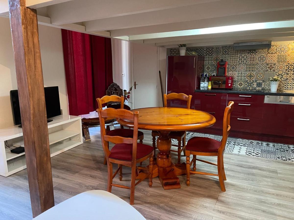 Cosy Appartement In Old City Center Bordeaux Bagian luar foto